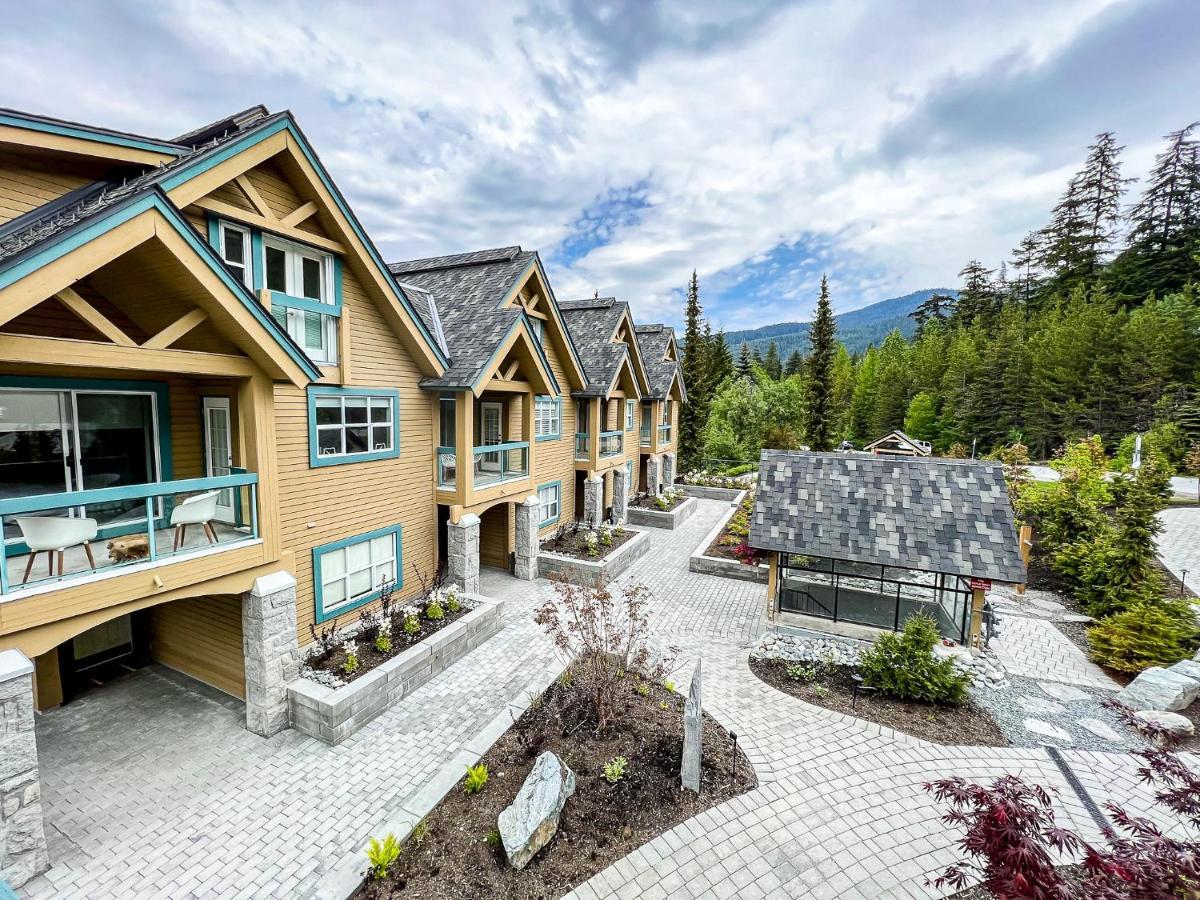 Snowbird Townhouses By Elevate Vacations Whistler Exterior foto
